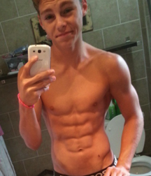 sexy vee boys 5a92bfc570cd6.png