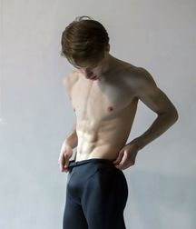 shirtless studs 5a947d02843f7.jpg
