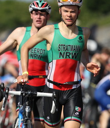 triathletes 5aa03dc1239df.jpg