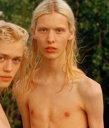blond bombshells 5ab25c5c58208.jpg