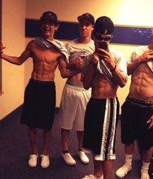 bros bare chested 5ab90bd7c5e77.jpg