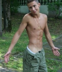 no shirt required 5abc02c3bac98.jpg