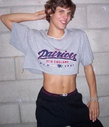 half-shirted hotties 5abd0d3126c23.jpg