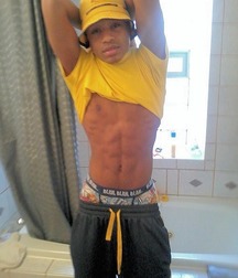 six pack showoffs 5abe5b943f93b.jpg