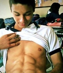 six pack showoffs 5abe5b9e46e2c.jpg
