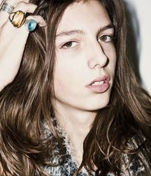 lusty long haired 5ac4136a1791c.jpg