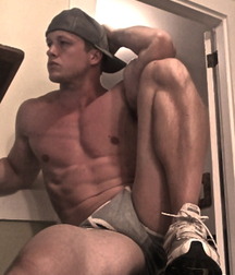capboys 2 5acb8bb15baee.jpg