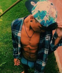 capboys 2 5acb8bb5b6a2f.jpg