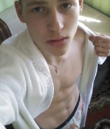 open shirted 5acb9985d3b52.jpg