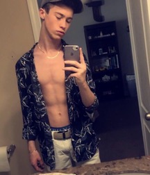 open shirted 5acb9988e5c6d.jpg