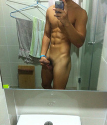 nude selfies pics