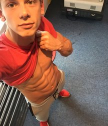 wacked for six packs  5ad4c28e2d8a2.jpg