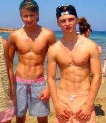 beach boy bods 5addfc2bd91e3.jpg