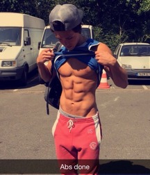 humpday hotties 4 5b21b4ec2e1a6.jpg