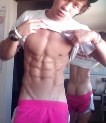 humpday pics 2 5b33cc639b782.jpg