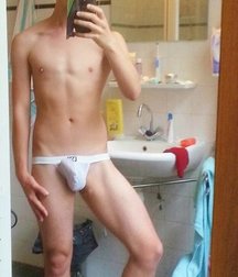 hotties for humpday 11 5b61bb8d0f20e.jpg