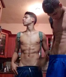 pics for kicks 11 5b6474c9e4fbd.jpg