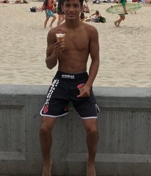 Thursday's toy boys 9 5b7ebaaca9dab.jpg