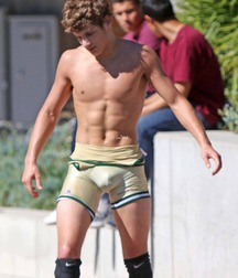 Thursday's toy boys 11 5b7ebd1be1e73.jpg
