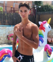 Thursday's toy boys 17 5b7f4f4dcba1d.jpg
