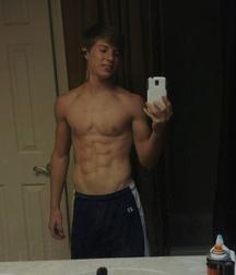 shirtless sweeties 5b9bbccf6cd9c.jpg