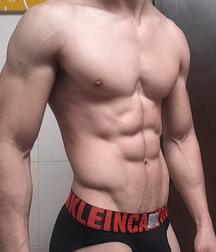 shirtless sweeties 5b9bbcd42cda3.jpg