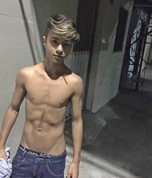 shirtless sweeties 5b9bbce7a2894.jpg