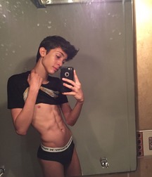 humpday hotness 6 5bbe0b9fe4961.jpg
