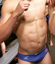 bulging bros 5bc8f4f80d76f.png