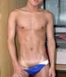 shirtless sweetness 5bedbf5795132.jpg