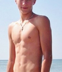 shirtless sweetness 5c1d90dfebd10.jpg
