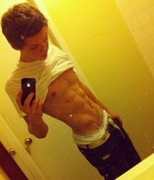 shirtless sweetness 5c1d90f1d2b5f.jpg
