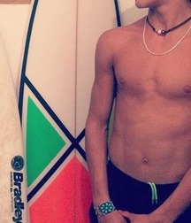 shirtless sweetness 5c1d90ff8d79d.jpg
