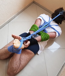 kinky twinks 5c51d58455512.jpg