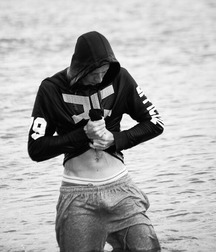 monochrome males 5c51d68983cb9.jpg