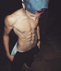 no shirt zone 5c51d79541715.jpg