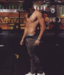 no shirt zone 5c51d7966b57b.jpg