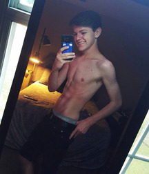 no shirt zone 5c51d7a303ffe.jpg