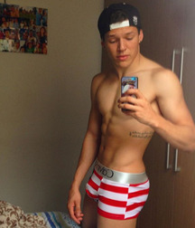 humpday hotties 02 5c645aab8d5b6.jpg