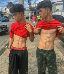bros with bros 5c6c2059aab8b.jpg