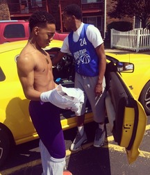 topless twinks 5c6f6b5d56704.jpg