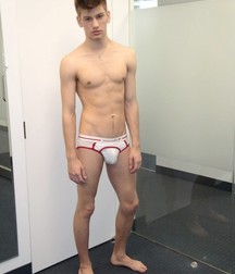 topless twinks 5c6f6b82b5aa3.jpg