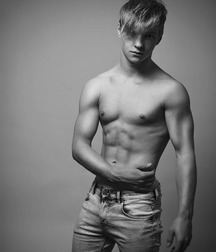 shirtless wonders 5c7888794f433.jpg