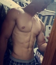 topless twinks 5c7de2cf53df3.jpg
