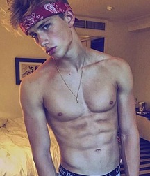 fab abs 5c7e96e3d5502.jpg