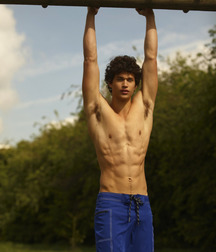 barechested boys 5c81229885e3a.jpg