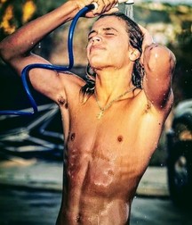 barechested boys 5c8122a4296dd.jpg