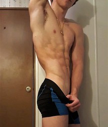 barechested boys 5c8122a85660a.jpg