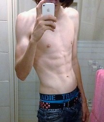 shirtless wonders 2 5c8faa86d04fb.jpg