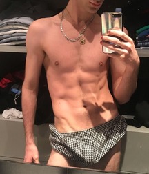 shirtless wonders 2 5c8faaa078208.jpg